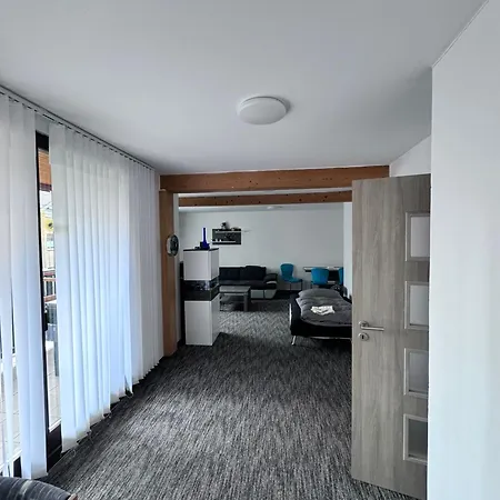 100 - Lägenhetshotell 3*